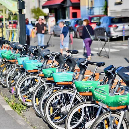 Отель Ibis Styles Nantes Aeroport 3*