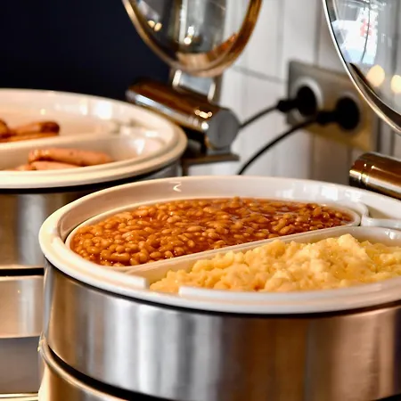 Ibis Styles Nantes Aeroport Отель 3*