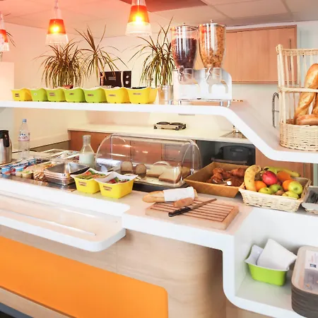 Ibis Styles Nantes Aéroport 3* Rezé
