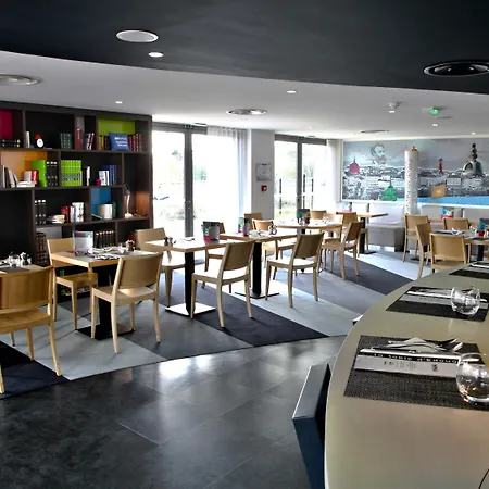 Ibis Styles Nantes Aeroport 3*