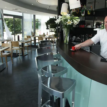 Ibis Styles Nantes Aeroport 3*