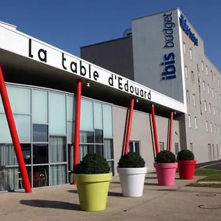 Отель Ibis Styles Nantes Aeroport