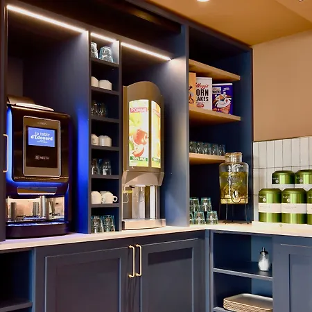 Ibis Styles Nantes Aéroport Hotel 3*