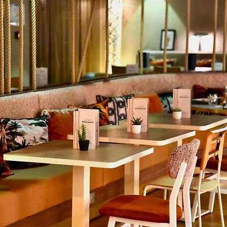 Отель Ibis Styles Nantes Aeroport