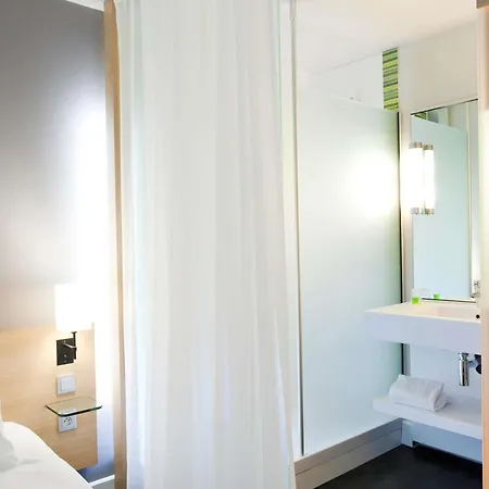 Ibis Styles Nantes Aéroport Rezé