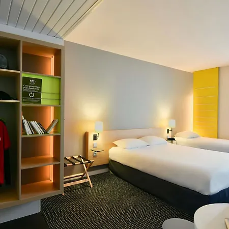 Ibis Styles Nantes Aeroport ホテル 3*