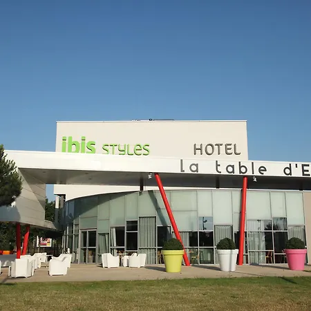 Ibis Styles Nantes Aeroport Hotell 3*