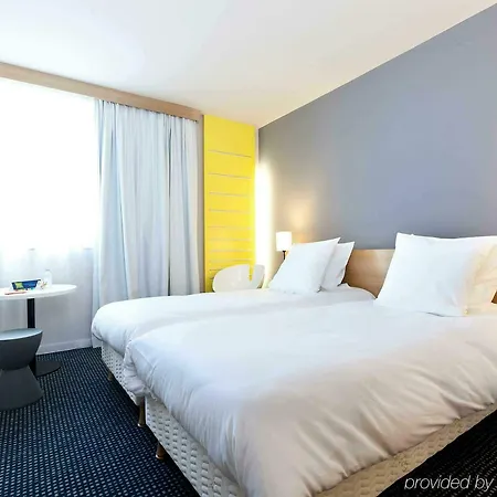 호텔 Ibis Styles Nantes Aeroport 레제