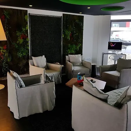 Ibis Styles Nantes Aeroport Hotel 3*