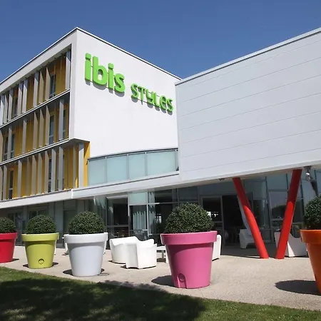Ibis Styles Nantes Aeroport 3* Rezé