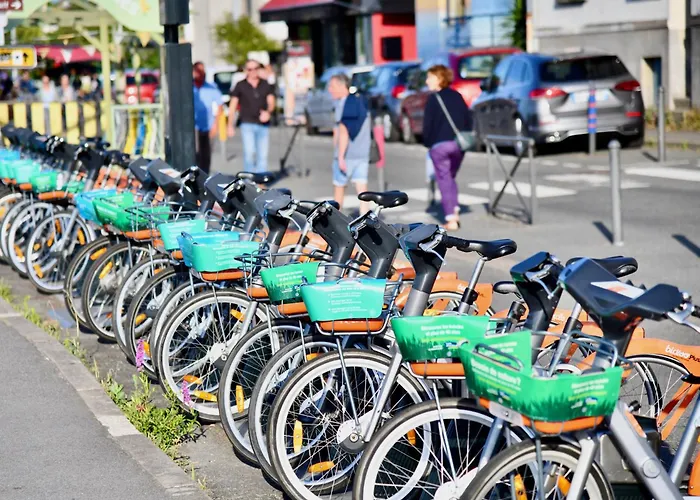 Hotel Ibis Styles Nantes Aéroport 3*