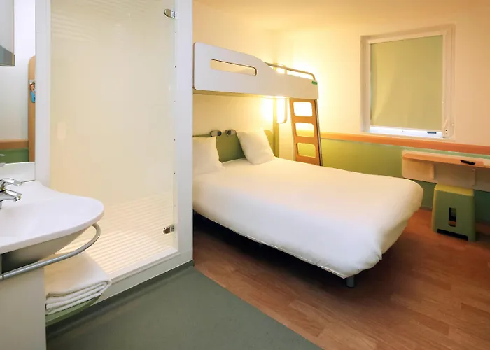 Ibis Styles Nantes Aéroport 3* Rezé