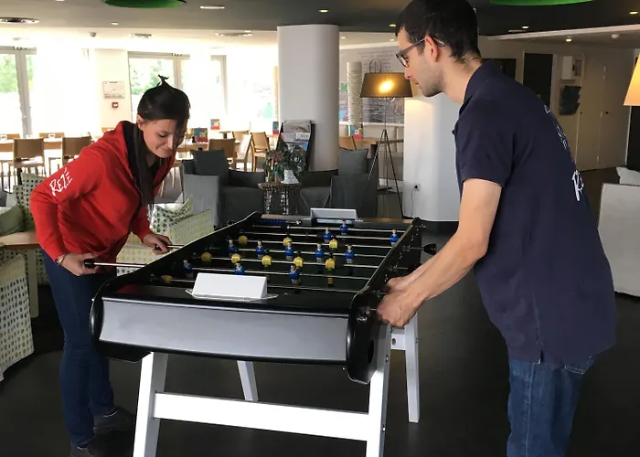 Hotel Ibis Styles Nantes Aéroport 3*