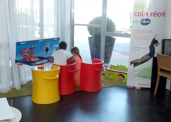 Ibis Styles Nantes Aéroport Rezé