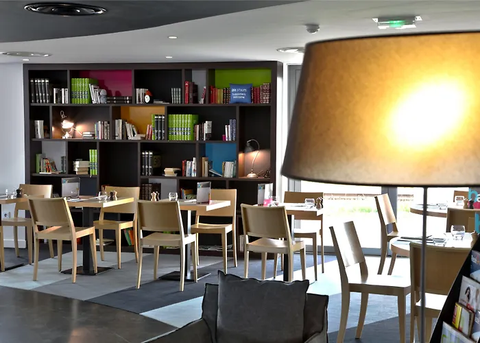 Ibis Styles Nantes Aéroport Hotel 3*