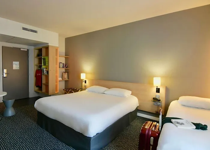 Ibis Styles Nantes Aéroport Hotel 3*